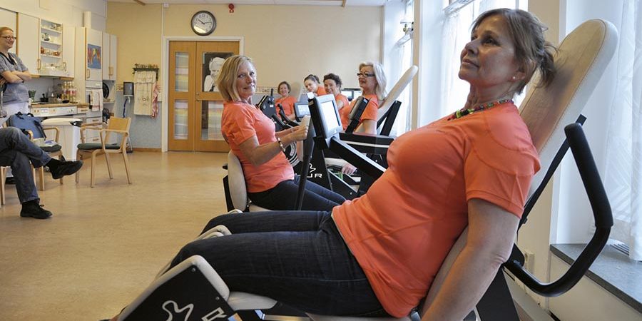 Blomsterfonden tränar med Äldrepower