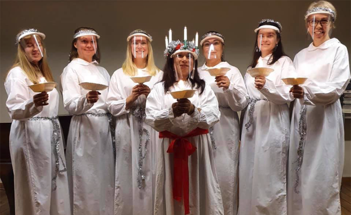 Coronasäkert luciatåg på Liseberg