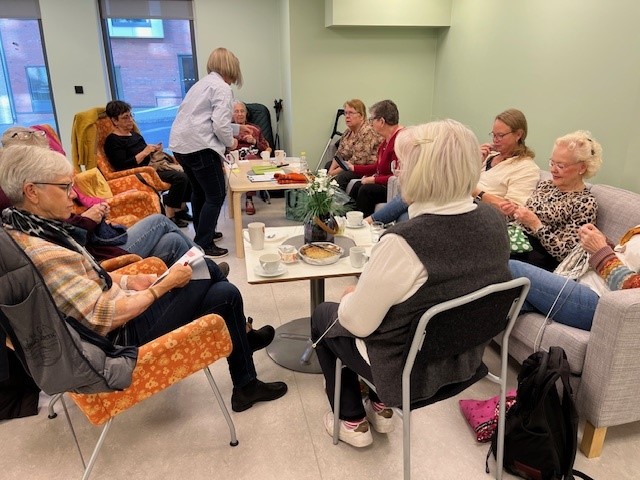 stickning 1 Stickcafé på Träffpunkt Smedjan i Nacka